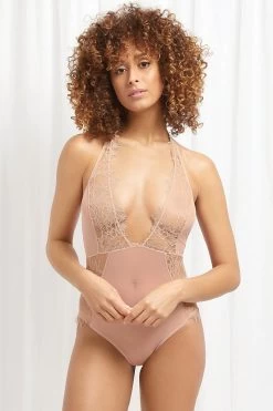 Bluebella - Amelie Body - Rose Dust -Unterwäsche Rabatt BLUEBELLA AMELIE BODY 1 1280x1280