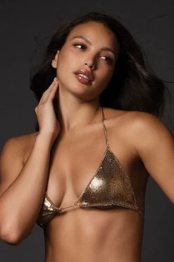 Bluebella - Cyla Soft Metallic Lingerie Set - Gold 36 Bluebella - Cyla Soft Metallic Lingerie Set - Gold -Unterwäsche Rabatt BLUEBELLA CYLA CHAINMAIL SOFT BRA GOLS 12 1280x1280