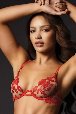 Bluebella - Marian Bügel BH - Rot 11 Bluebella - Marian Bügel BH - Rot -Unterwäsche Rabatt BLUEBELLA MARIAN BUEGEL BH RED 3 1280x1280