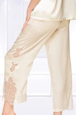 Coemi - Federica Satin Pyjama Set - Champagner 16 Coemi - Federica Satin Pyjama Set - Champagner -Unterwäsche Rabatt COEMI FEDERICA PYJAMA CREAM 3t7wk8arR50Ooq 1280x1280