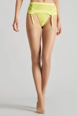 Maison Close - Strapsstrümpfe Mit Rollkante - Haut Neongelb -Unterwäsche Rabatt MAISON CLOSE CORPS A CORPS NEON STOCKINGS YELLOW 2 1280x1280