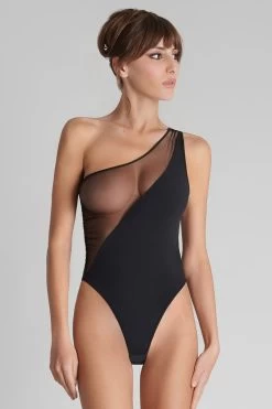 Maison Close - Nuit Fauve Stringbody - Schwarz 12 Maison Close - Nuit Fauve Stringbody - Schwarz -Unterwäsche Rabatt MAISON CLOSE NUIT FAUVE ASYMETRIC THONG BODY 5 1280x1280