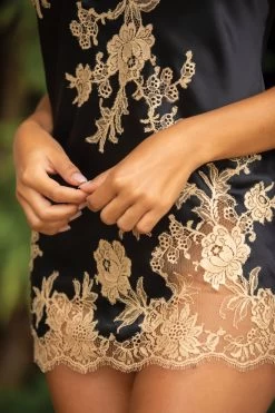 Marjolaine - Ava Seiden Negligé - Schwarz/Beige -Unterwäsche Rabatt MARJOLAINE PHENIX SEIDEN NEGLIGEE BLACK BEIGE 5 1280x1280