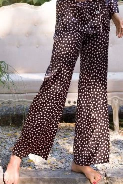 Marjolaine - Seiden Pyjama Set - Mehrfarbig 9 Marjolaine - Seiden Pyjama Set - Mehrfarbig -Unterwäsche Rabatt MARJOLAINE PYJAMA 4MIT5501 IMPRIME POIS 2 1280x1280