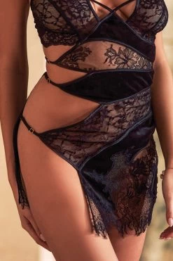 Marjolaine - Ambre Negligee - Schwarz -Unterwäsche Rabatt MARJOLAINE SYNTHIA 4SYNL1L6 BLACK 2 1280x1280