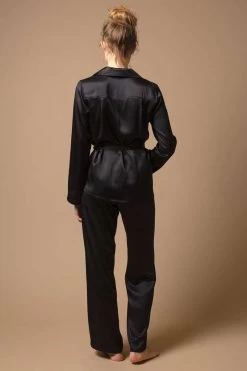 Marjolaine - Seiden Pyjama Set - Schwarz -Unterwäsche Rabatt marjolaine seiden pyjama soie unie schwarz oleanda 2 1280x1280